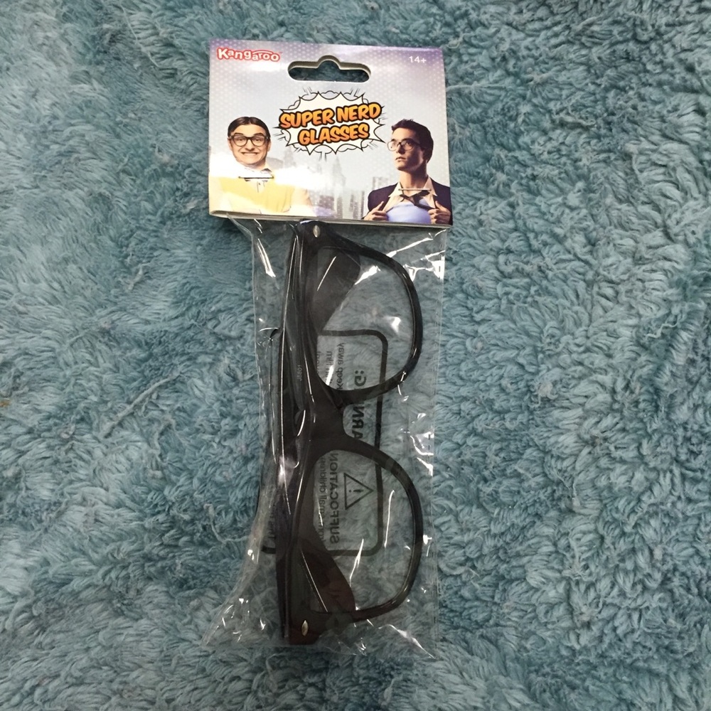 Fashion costume black framed glasses